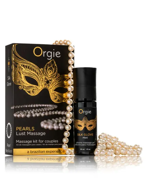 Kit de massage Pearls Lust - Orgie 1 Le kit de massage Pearls Lust pour couple contient 1 gel de massage Silk Glove, 1 collier de perles et 1 guide de massage Pearls.
