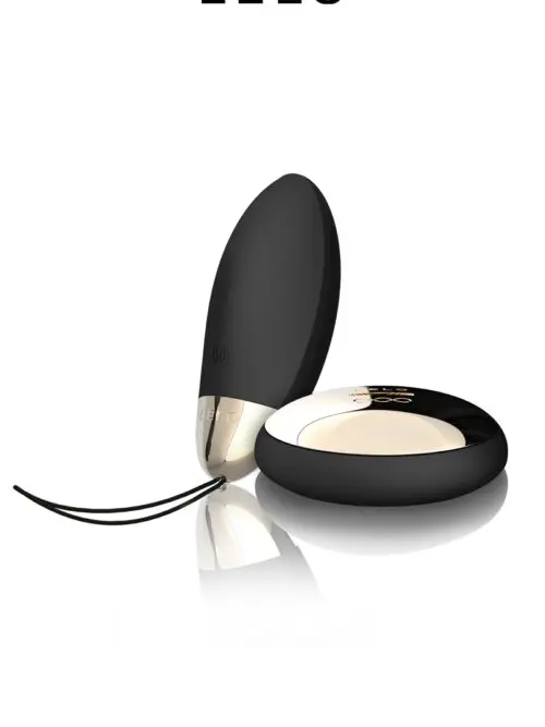 La marque Lelo propose le l’œuf vibrant télécommandé Lyla 2 (couleur noir), un luxueux sextoy rechargeable permettant de se faire plaisir en solo ou en couple, chez soi ou non en toute discrétion.