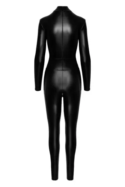 Combinaison intégrale Caged avec anneaux F319 - Noir Handmade 5 Combinaison intégrale en wetlook mat, à la coupe cintrée très structurée, décorée d'un anneau fetish chromé au niveau du nombril. Joliment coupée, la combinaison est resserrée à la taille, et arrondie sur les seins, les fesses et les hanches. La poitrine est fendue d'un zip vertical sur chaque sein, et d'un zip intime à double tirette pour une ouverture aisée. Elle est fermée derrière par un zip qui part du cou jusqu'au milieu du dos pour faciliter l'enfilage.